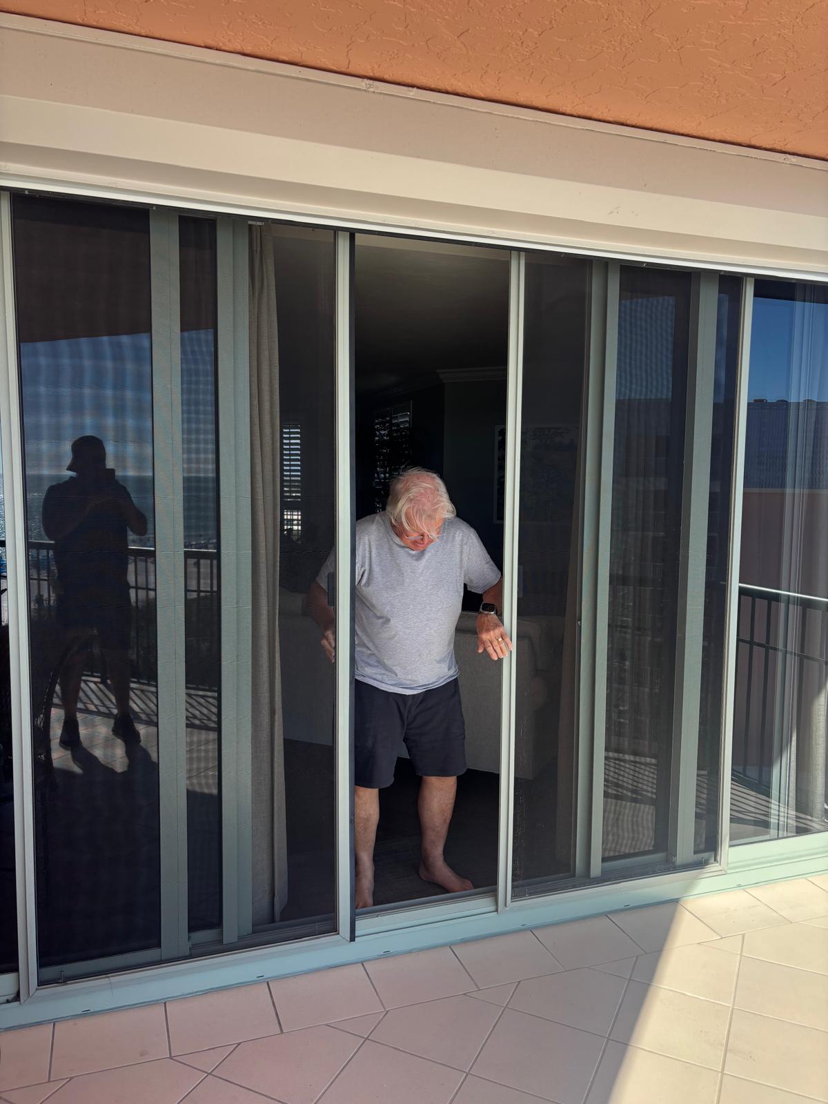 screen door repair jensen beach service